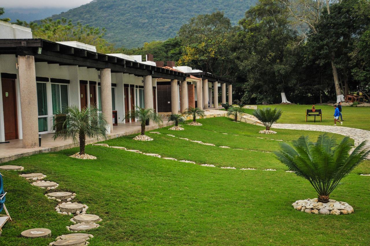 Hotel Real Tamasopo Bagian luar foto