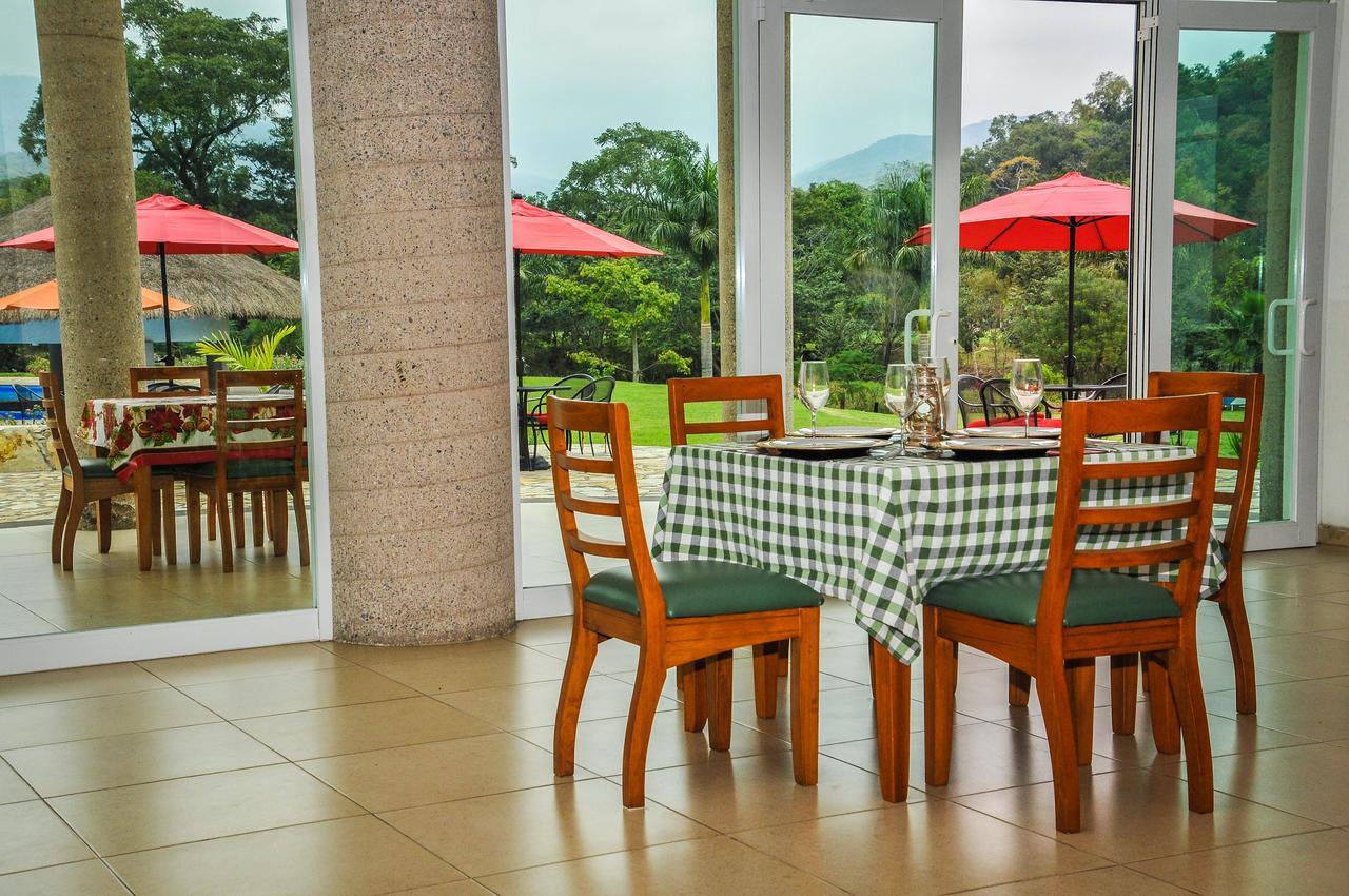 Hotel Real Tamasopo Bagian luar foto