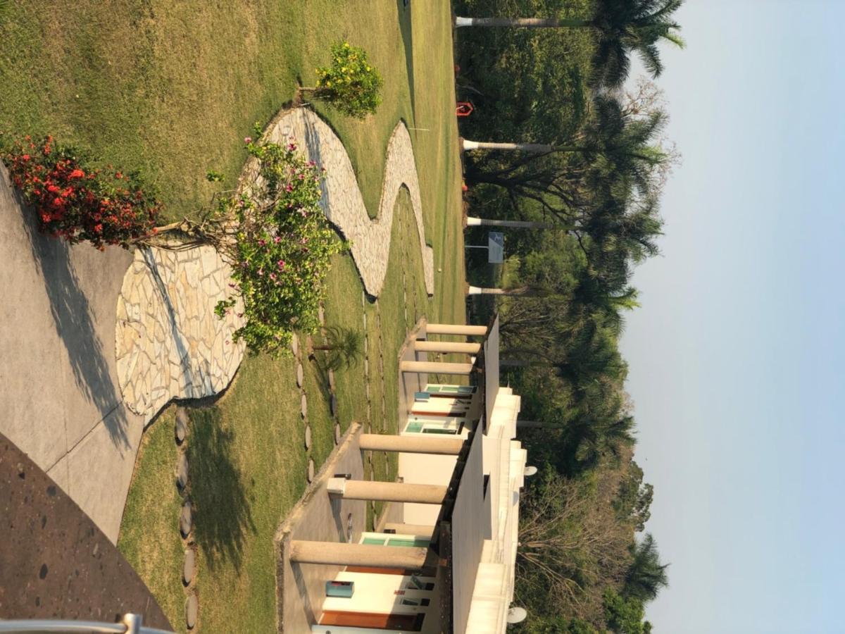 Hotel Real Tamasopo Bagian luar foto